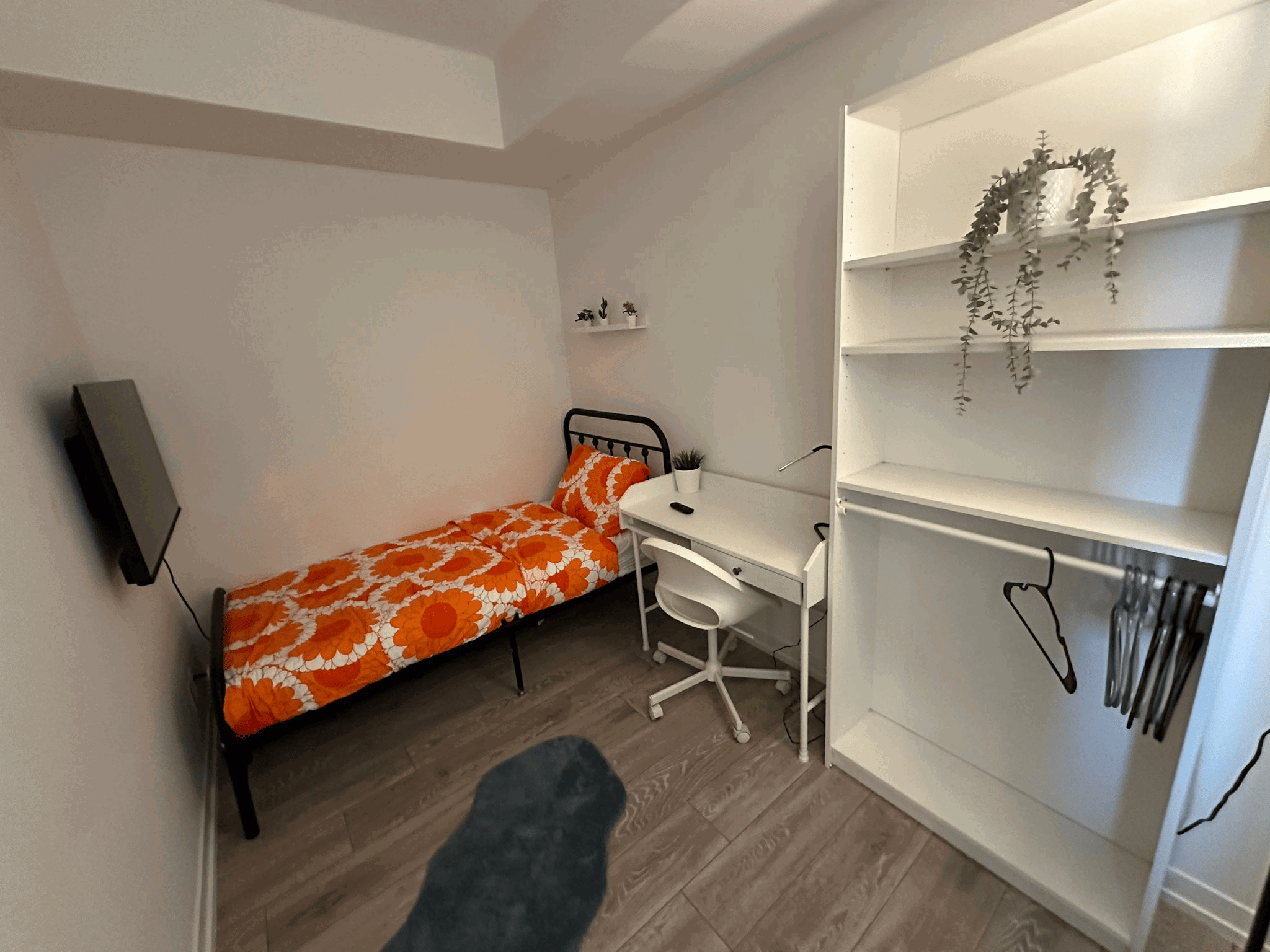 Den Room - Mercer Street - Toronto